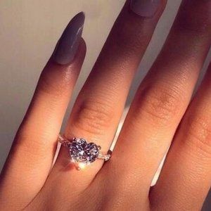 NEW 925 Sterling Silver Clear Simulated Heart Diamond Gem Ring Size 9